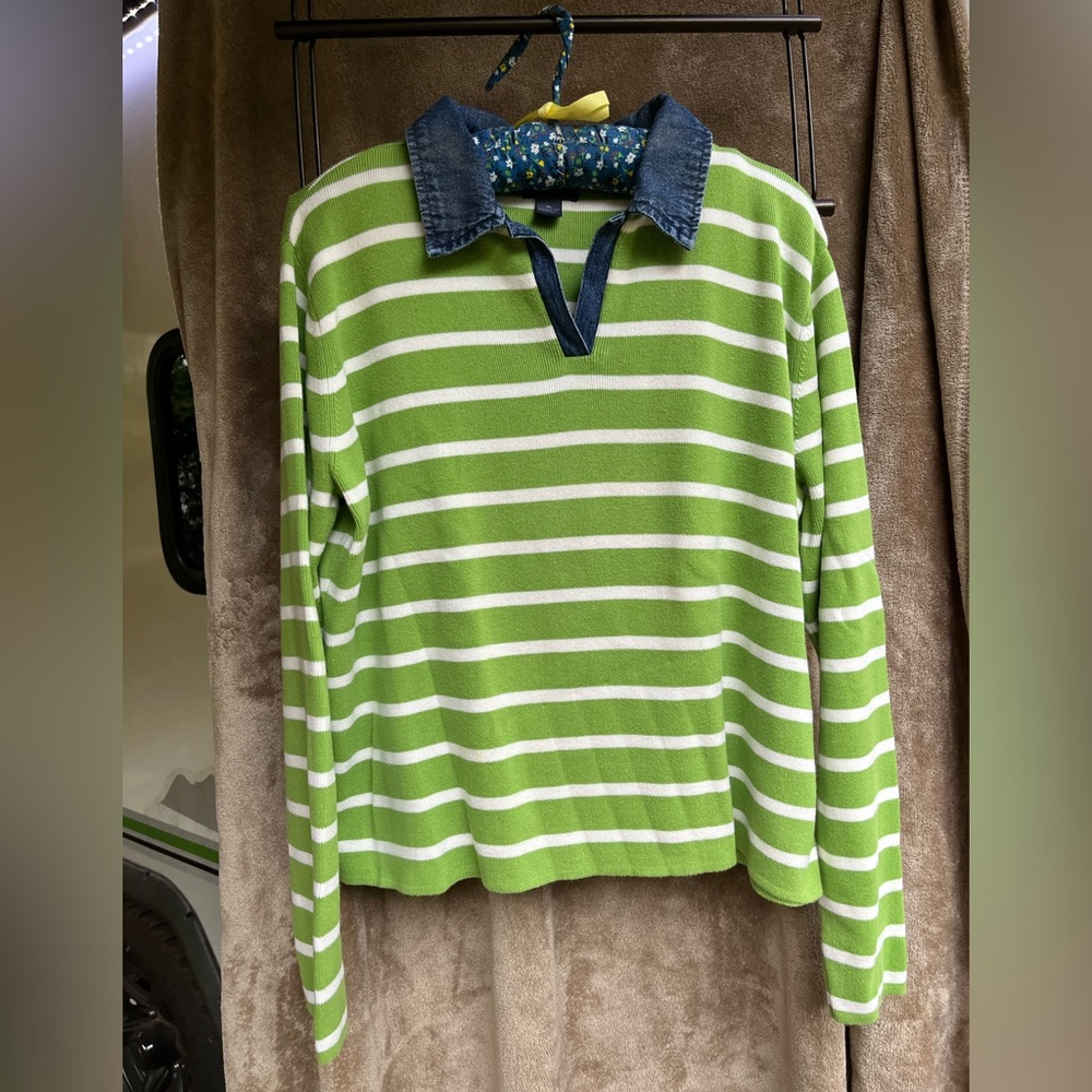 XL sweater by Westbound in dark lime and white stripes